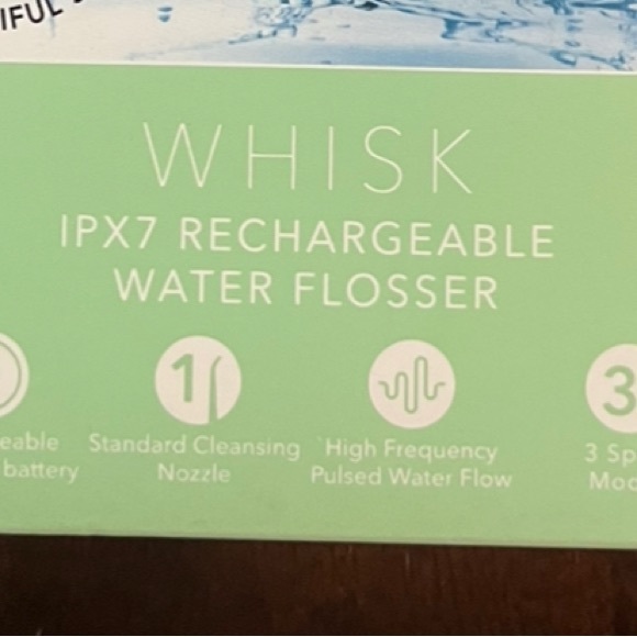 Luxe and willow water flosser - Picture 2 of 2